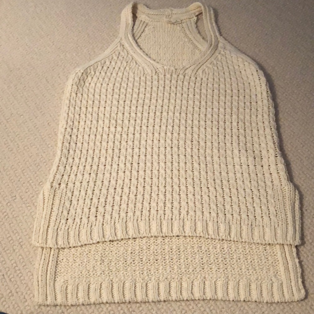 High low sleeveless sweater